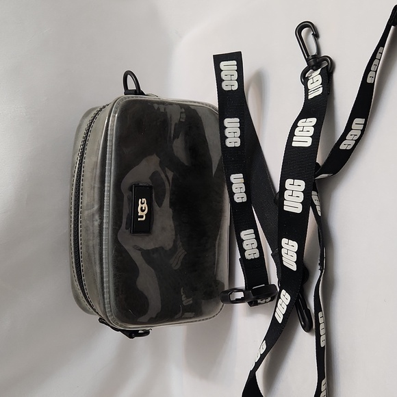 UGG Janey II Clear Sheepskin Crossbody Bag - Picture 2 of 15